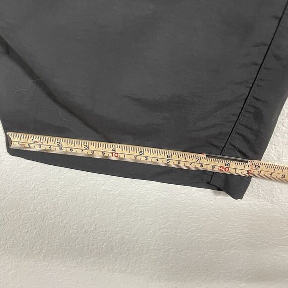 Womens North Face Convertible Pants Shorts Zip Off Hiking Walk Size 8 Gray - Picture 13 of 15